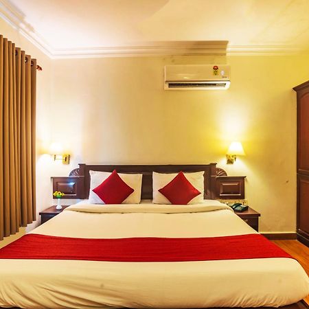 Hotel Archana Inn Kochi Kültér fotó