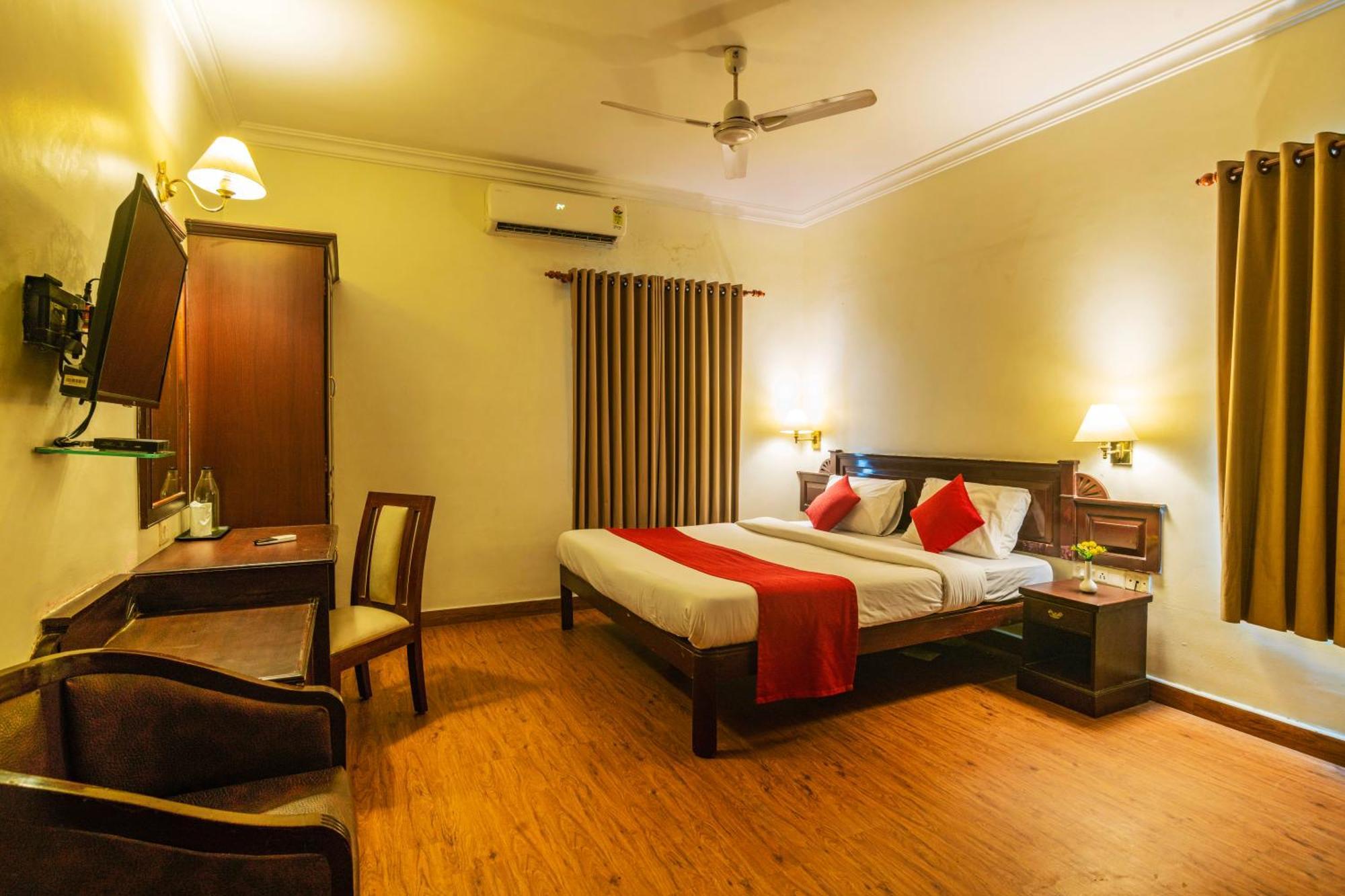 Hotel Archana Inn Kochi Kültér fotó